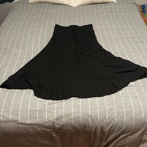 Max Studio pleated skirt